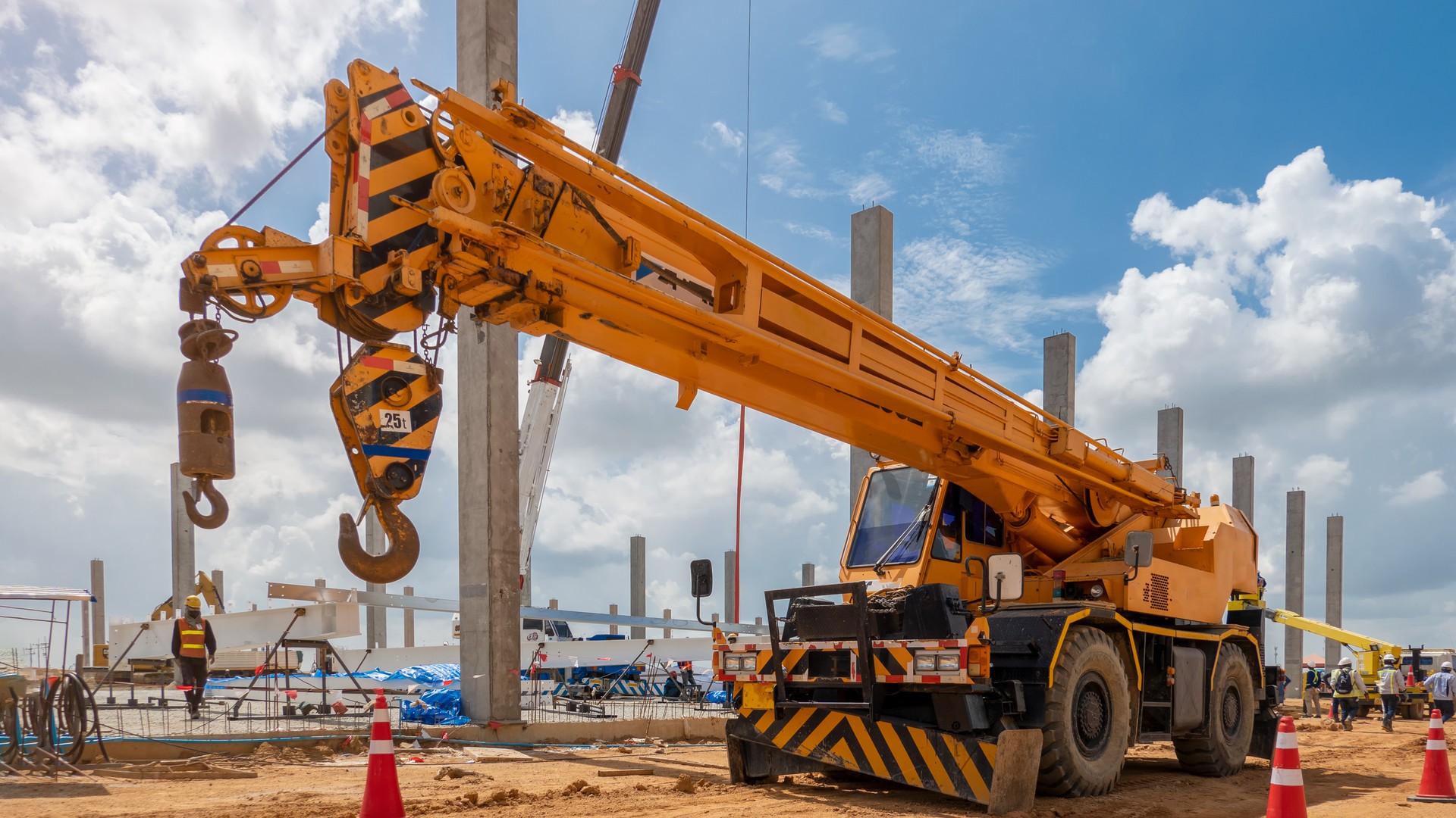 الرافعات الثقيلة